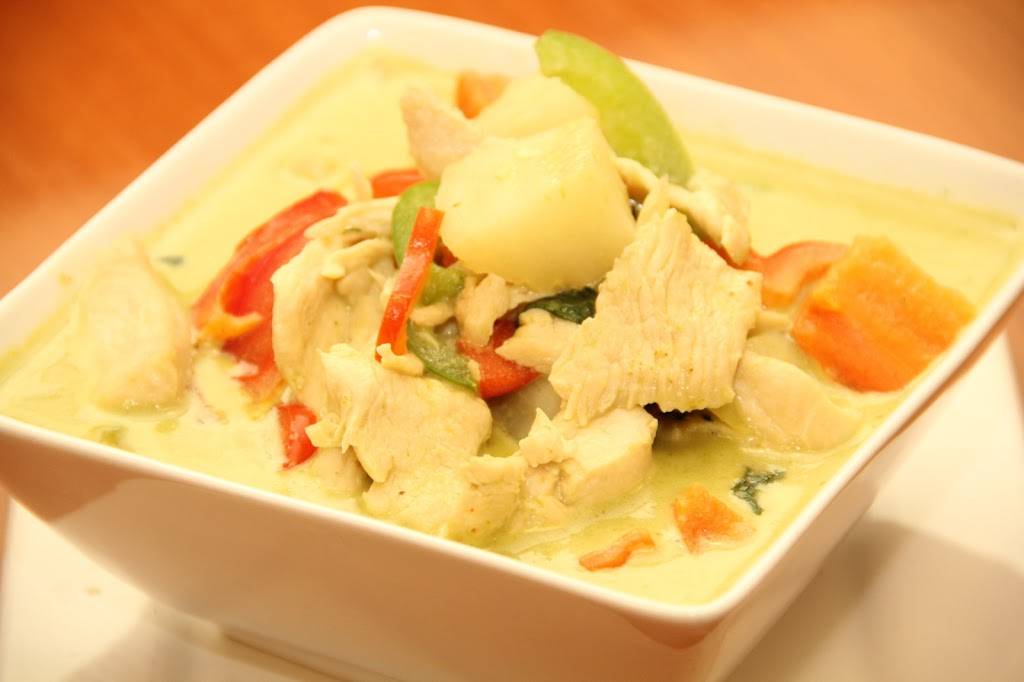 Thai Curry | restaurant | 518 N Plaza Ct, Van Buren, AR 72956, USA | 4794711409 OR +1 479-471-1409