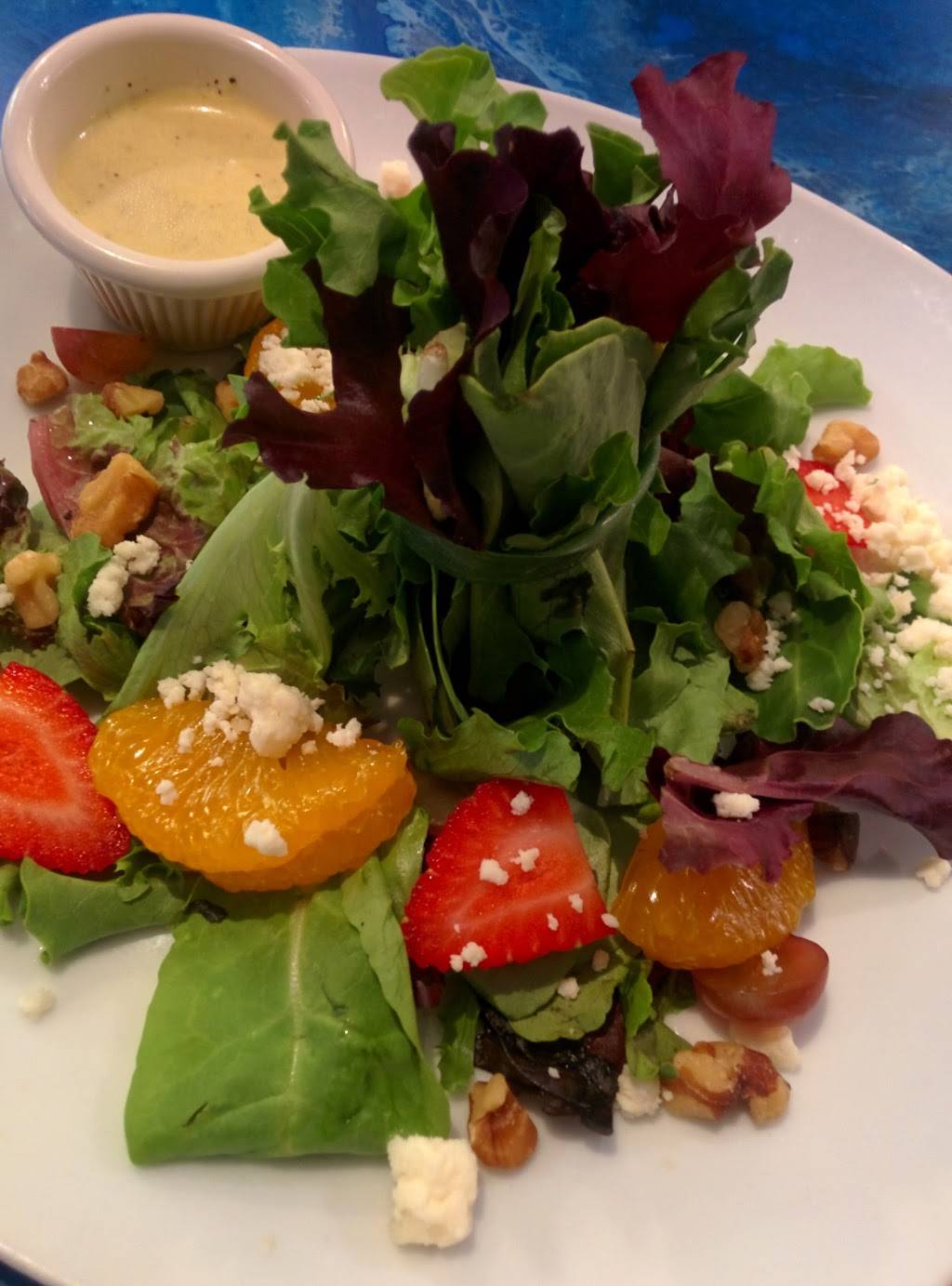 Habana Blues Tapas Restaurant | restaurant | 320 Pearl St, New Albany, IN 47150, USA | 8129449760 OR +1 812-944-9760