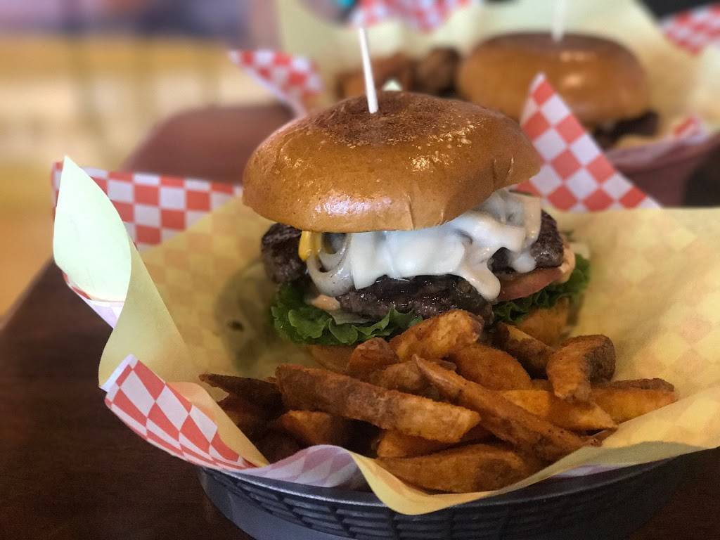 Kpop Burger & Crab King | restaurant | 2575 Main St #350, Frisco, TX 75034, USA | 2144305170 OR +1 214-430-5170