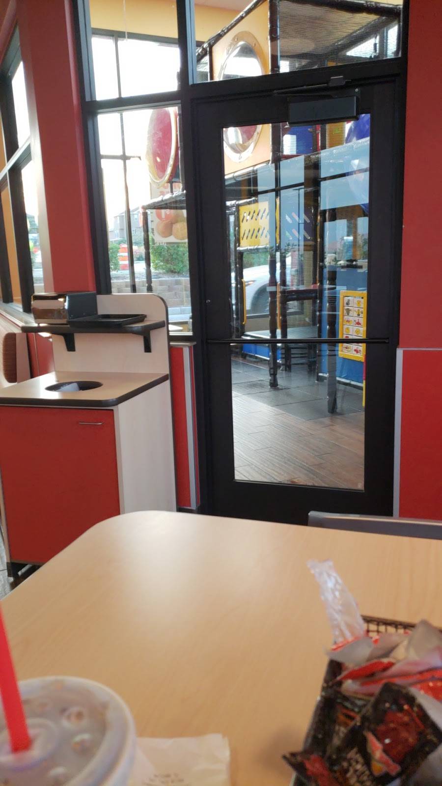 Del Taco | meal takeaway | 11507 4000 W, South Jordan, UT 84095, USA | 8015231184 OR +1 801-523-1184