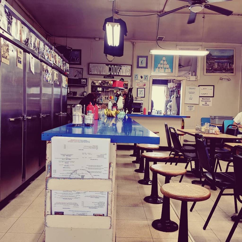 Penguin Cafe | cafe | 981 S Coast Hwy, Laguna Beach, CA 92651, USA | 9494941353 OR +1 949-494-1353