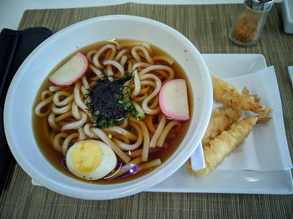 Wicker Park Seafood & Sushi Bar | restaurant | terminal 2 main 10000 West OHare, Avenue, Chicago, IL 60666, USA | 8776727467 OR +1 877-672-7467