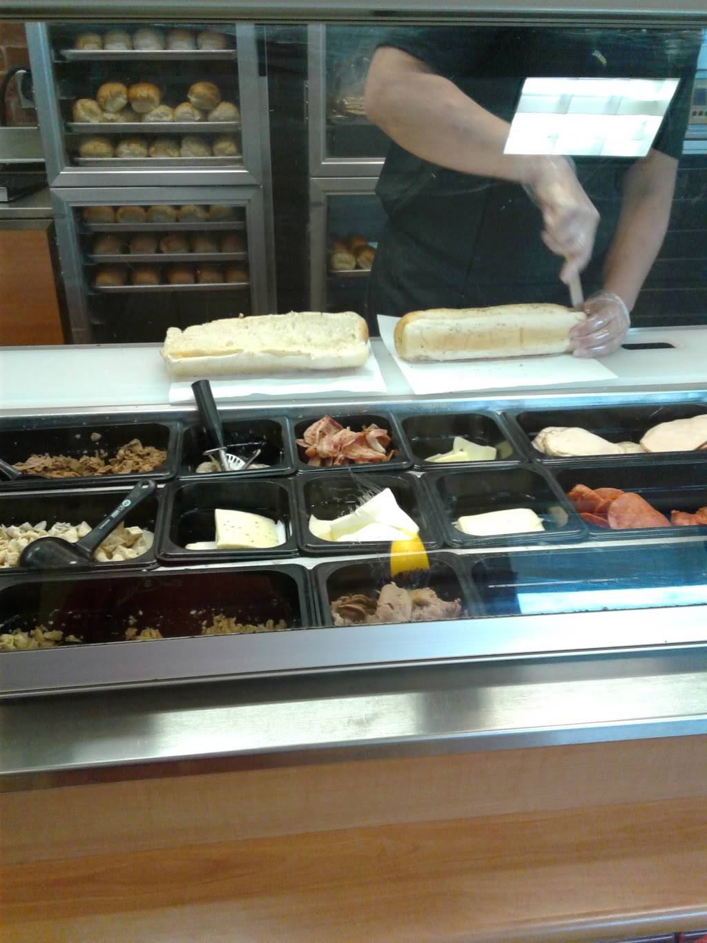 Subway Restaurants | restaurant | 1897 N Highland Ave, Clearwater, FL 33755, USA | 7272397783 OR +1 727-239-7783