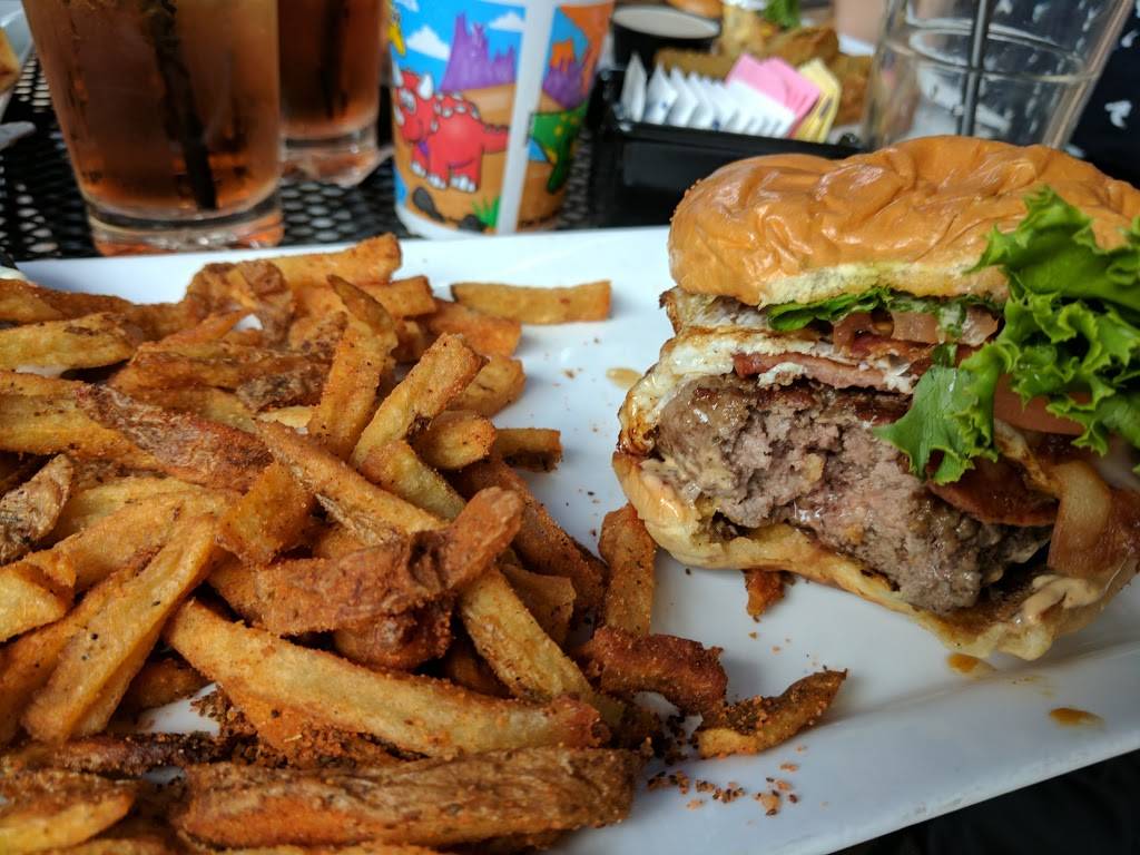 Roosevelts 21st | night club | 21 E Elizabeth Ave, Bethlehem, PA 18018, USA | 6108661950 OR +1 610-866-1950