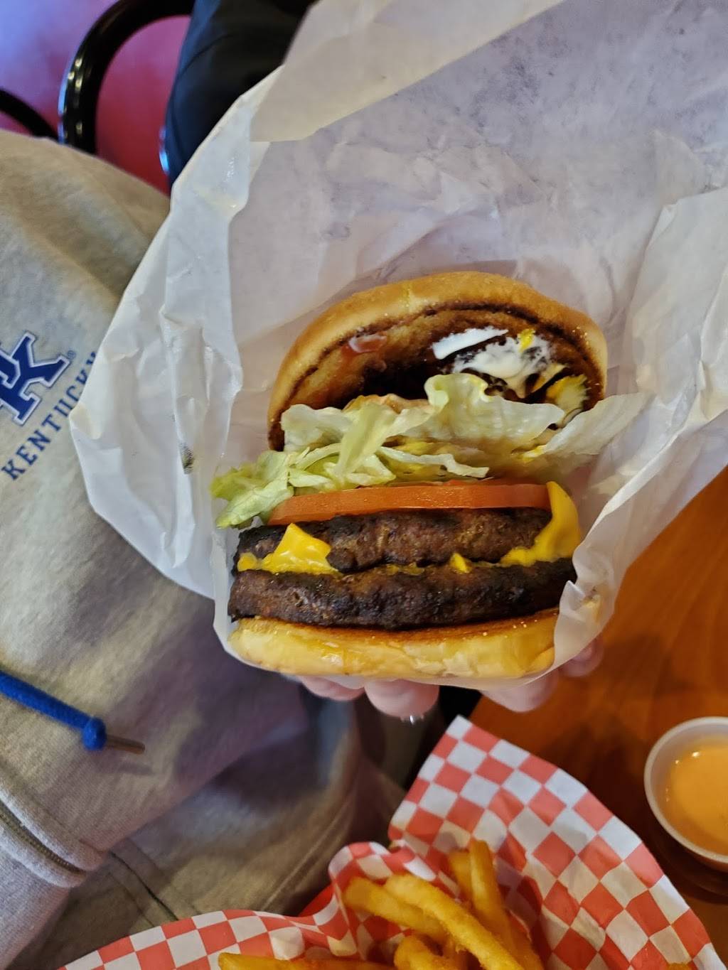 Monster Burgers | restaurant | 1703 S 324th St ste a, Federal Way, WA 98003, USA | 2538159863 OR +1 253-815-9863