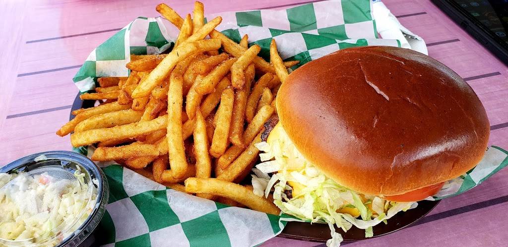 The Pelicans Nest Restaurant | restaurant | 5085 Shanty Creek Rd, Bellaire, MI 49615, USA | 2315339000 OR +1 231-533-9000