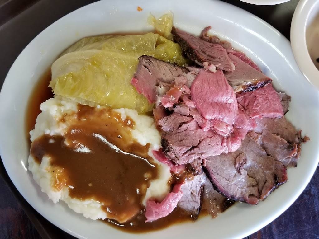 Bogys Hofbrau | restaurant | 207 Linden Ave, South San Francisco, CA 94080, USA | 6508733434 OR +1 650-873-3434