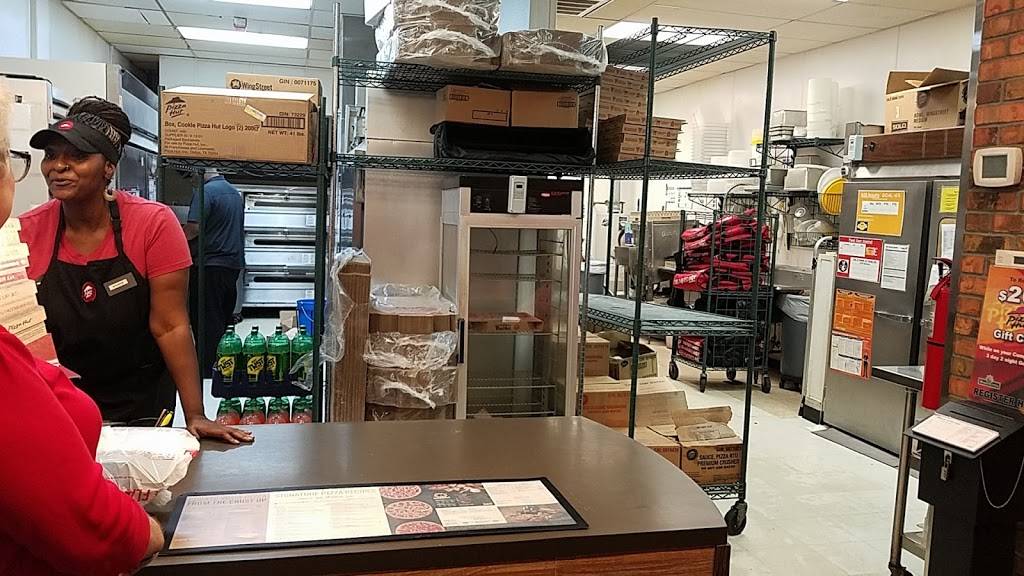 Pizza Hut | meal takeaway | 9197 Staples Mill Rd, Richmond, VA 23228, USA | 8046726900 OR +1 804-672-6900