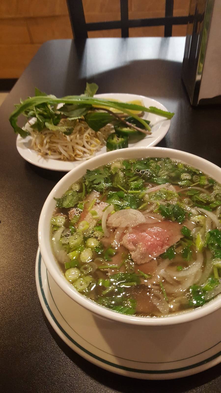 7 Asian Bistro | restaurant | 937 SW 59th St, Oklahoma City, OK 73109, USA | 4052088425 OR +1 405-208-8425