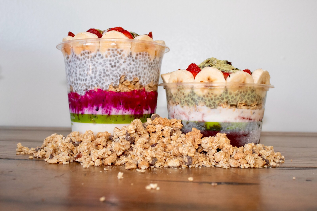 Earth Bowl Superfoods | restaurant | 575 N Commonwealth Ave, Fullerton, CA 92831, USA | 7147700338 OR +1 714-770-0338