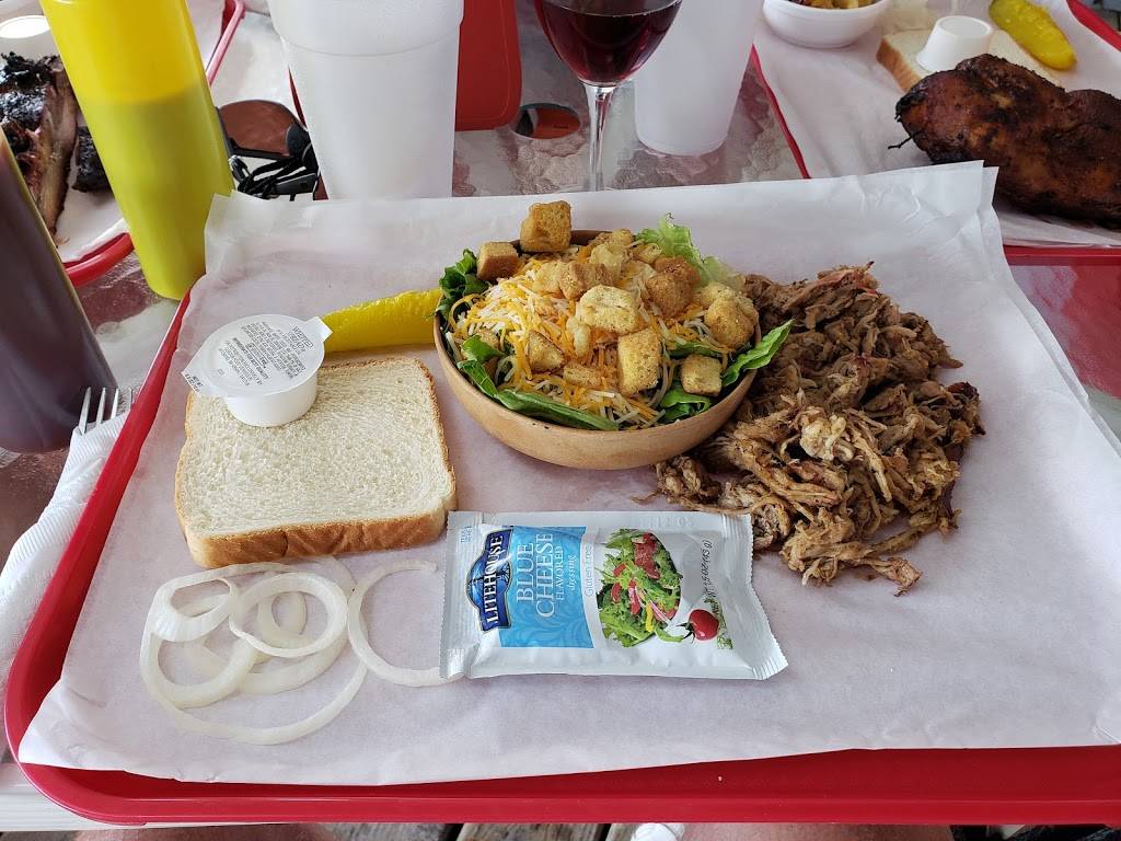 Boatyard BBQ | restaurant | 3006 Lakeshore Dr, Muskegon, MI 49441, USA | 2317477300 OR +1 231-747-7300