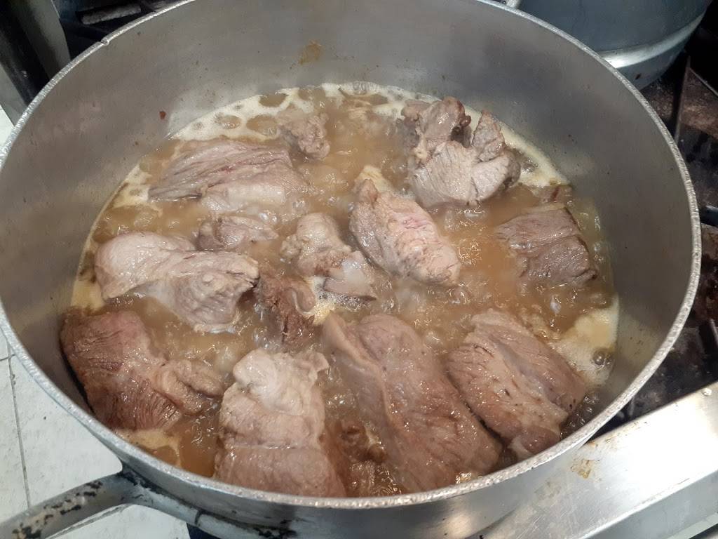 El toro negro | restaurant | 2 Illinois Rte 59, Warrenville, IL 60555, USA | 6307919092 OR +1 630-791-9092