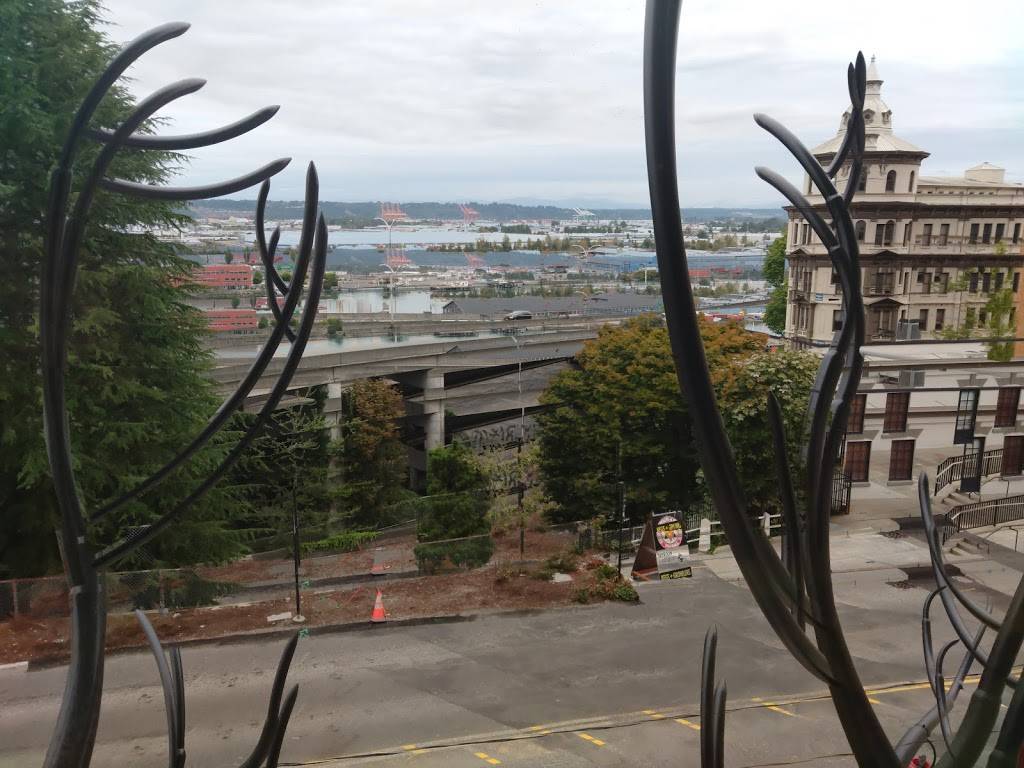 McMenamins Spanish Bar | restaurant | 565 Broadway, Tacoma, WA 98402, USA | 2533008756 OR +1 253-300-8756