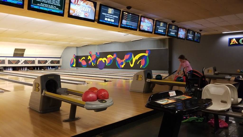 Colerain Bowl - Sports Bar - Craft Beer - Lottery - Birthday Par | restaurant | 9189 Colerain Ave, Cincinnati, OH 45251, USA | 5133858500 OR +1 513-385-8500