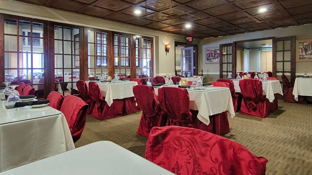 Lombardos Italian Restaurant | restaurant | 7604 N Kings Hwy, Myrtle Beach, SC 29572, USA | 8434976699 OR +1 843-497-6699