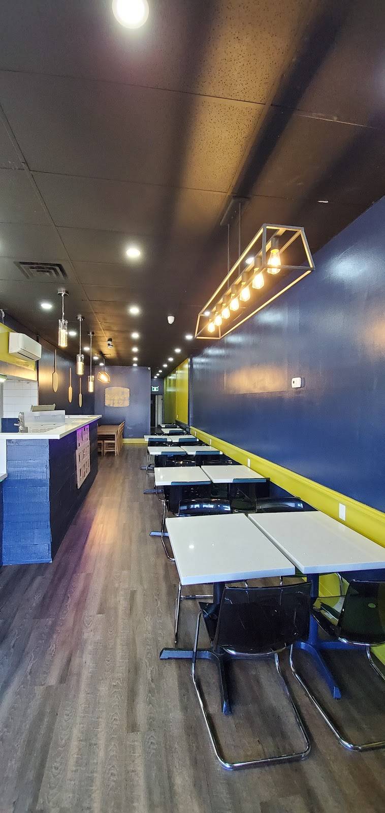 Late Night Pizza | restaurant | 561 Markham Rd, Scarborough, ON M1H 2A3, Canada | 4164310300 OR +1 416-431-0300