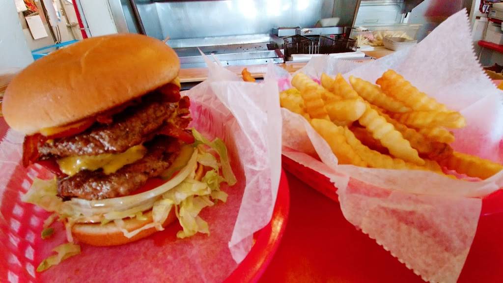 Shake Pit | restaurant | 3801 Manatee Ave W, Bradenton, FL 34205, USA | 9417484016 OR +1 941-748-4016