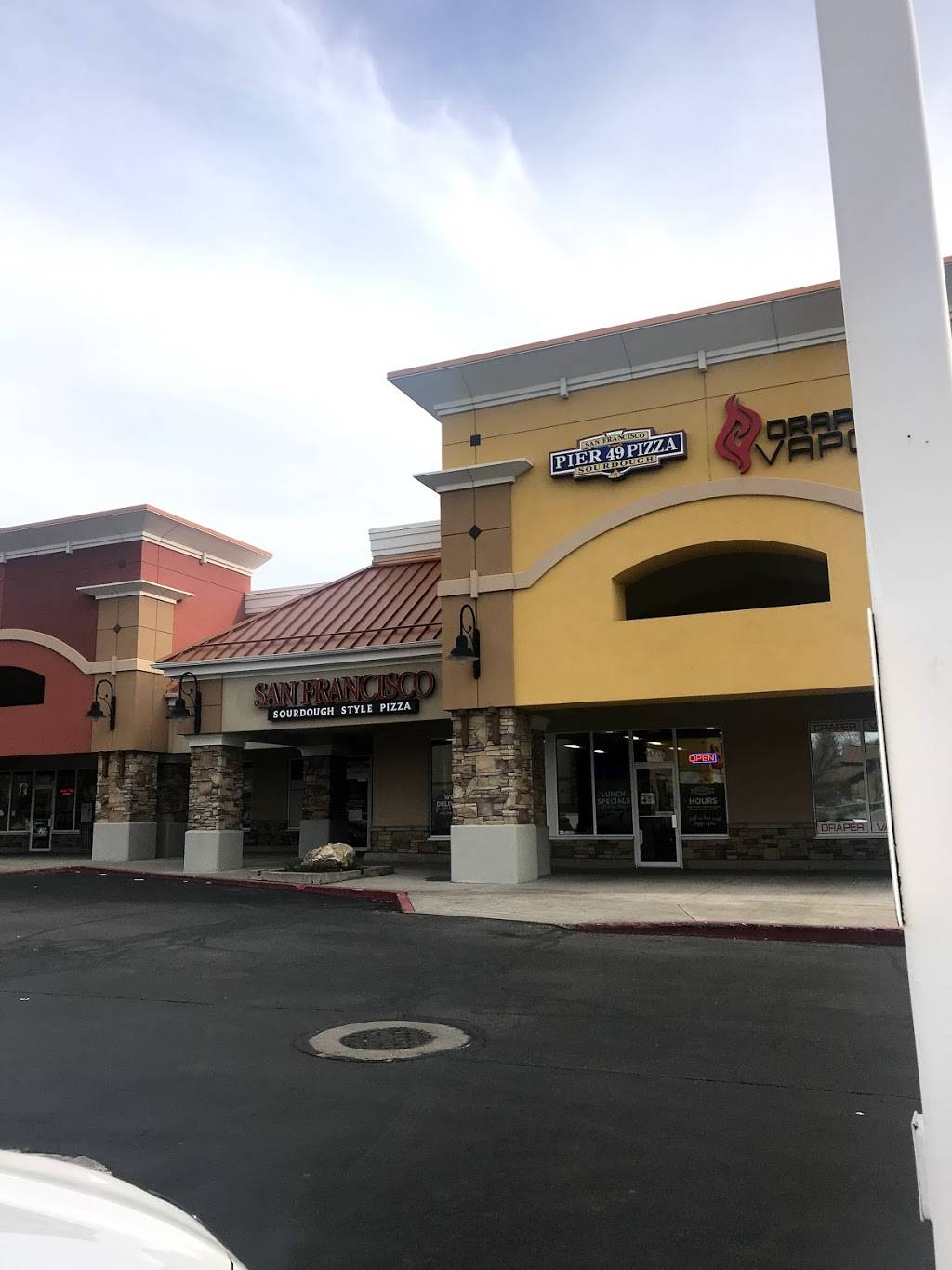 Pier 49 Pizza | restaurant | 1178 Draper Pkwy, Draper, UT 84020, USA | 8015768780 OR +1 801-576-8780