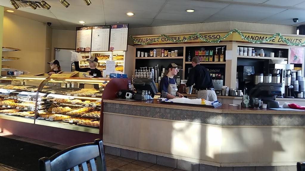 LaMars Donuts and Coffee | bakery | 1101 W Drake Rd #1, Fort Collins, CO 80526, USA | 9702232131 OR +1 970-223-2131