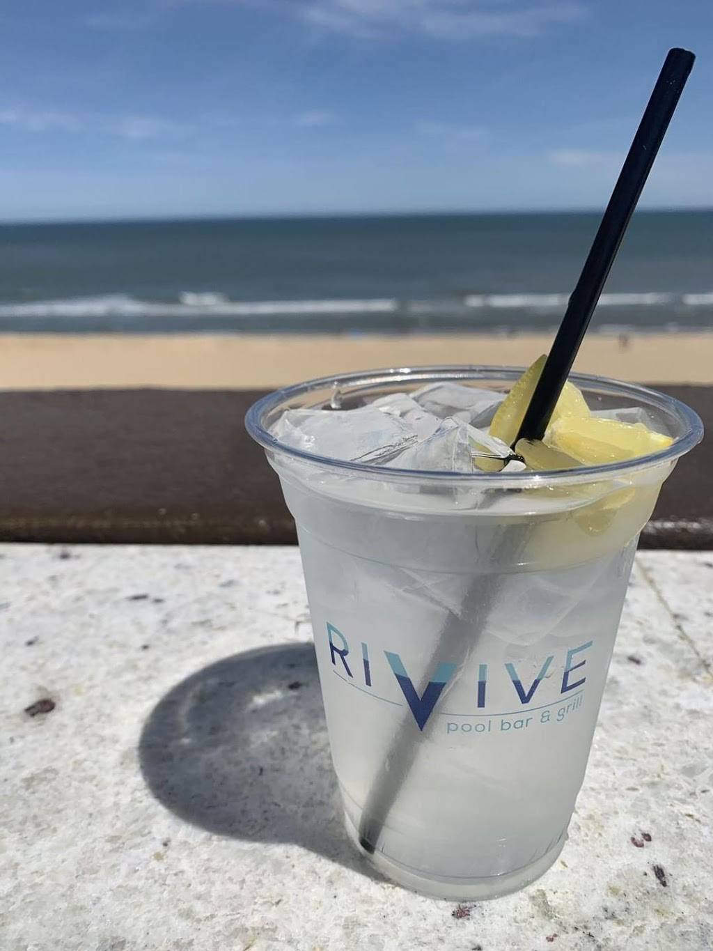 RiVive Pool Bar & Grill | restaurant | Beach Quarters Resort, 501 Atlantic Ave, Virginia Beach, VA 23451, USA | 7574223186 OR +1 757-422-3186