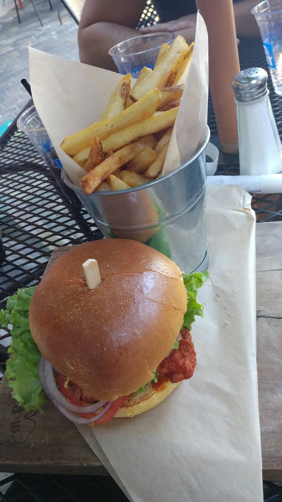 McPs Taphouse Grill | restaurant | 4125 Lake Tahoe Blvd A, South Lake Tahoe, CA 96150, USA | 5305424435 OR +1 530-542-4435