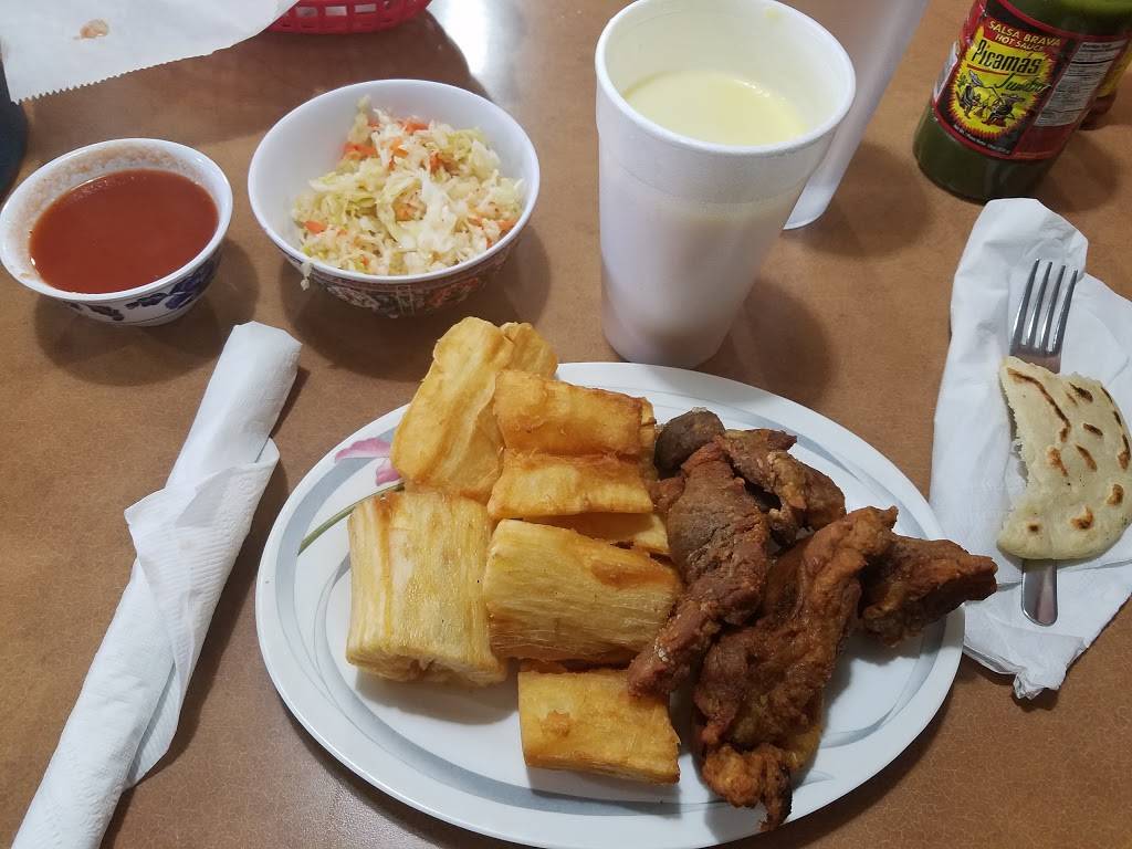 El Rinconcito | restaurant | 2308 N St, Omaha, NE 68107, USA | 4029915452 OR +1 402-991-5452