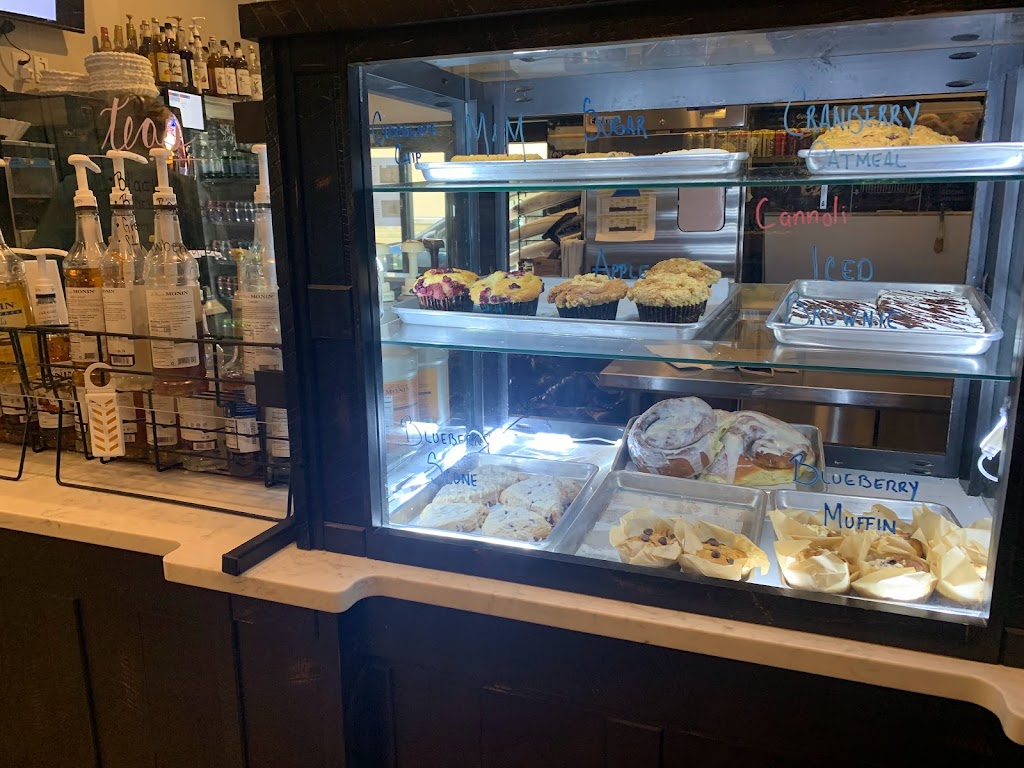 Papos Cafe | cafe | 3290 W Iles Ave, Springfield, IL 62711, USA | 2176796044 OR +1 217-679-6044