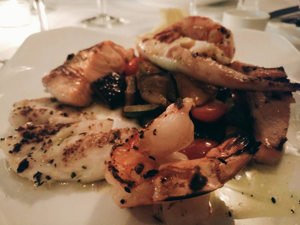 Da Umberto | restaurant | 107 W 17th St, New York, NY 10011, USA | 2129890303 OR +1 212-989-0303