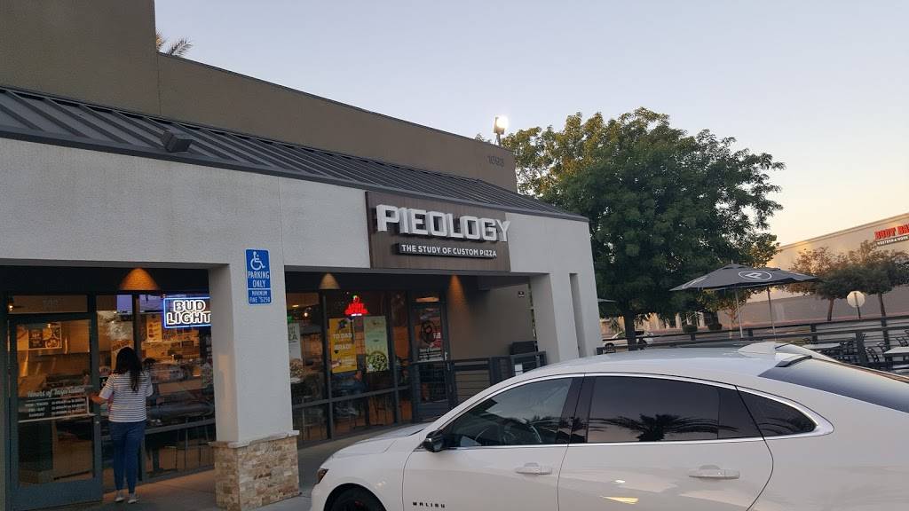 Pieology Pizzeria Hanford Mall | restaurant | 1693 W Lacey Blvd, Hanford, CA 93230, USA | 5595875755 OR +1 559-587-5755