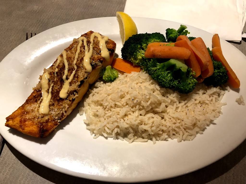 Go Fish! | restaurant | 24 Rehoboth Ave, Rehoboth Beach, DE 19971, USA | 3022261044 OR +1 302-226-1044