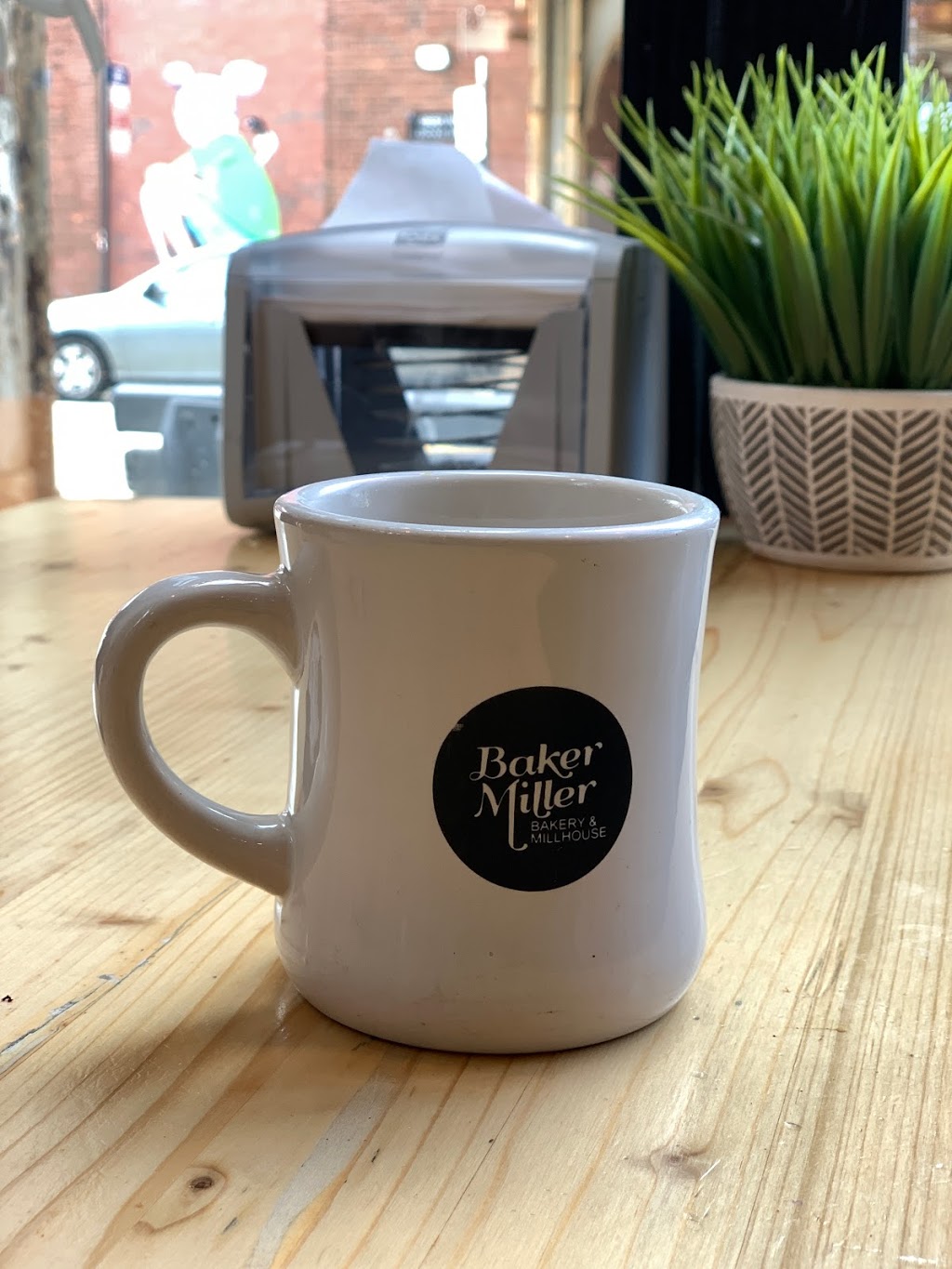 Baker Miller | cafe | 4655 N Lincoln Ave, Chicago, IL 60625, USA | 7736543610 OR +1 773-654-3610