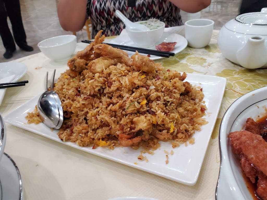 Crown One | restaurant | 34-20 Linden Pl, Queens, NY 11354, USA | 7187990568 OR +1 718-799-0568