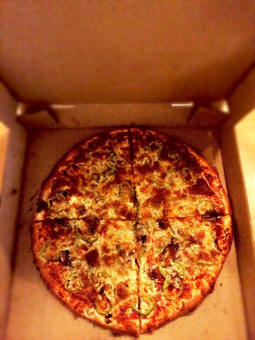 Hot dog à la canadienne | restaurant | 4353 Rue Bélanger, Montréal, QC H1T 1B1, Canada | 5147297111 OR +1 514-729-7111