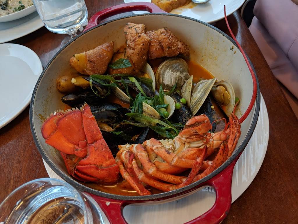 ReelHouse | restaurant | 6 New St, Boston, MA 02128, USA | 6178954075 OR +1 617-895-4075