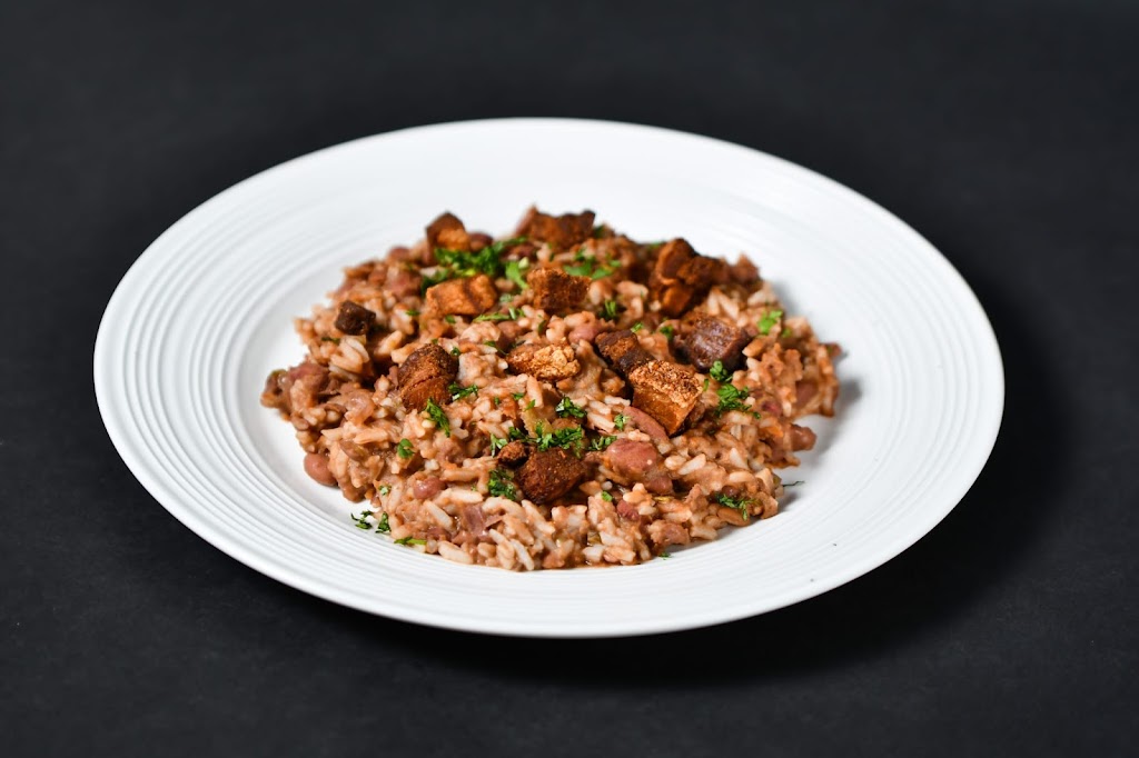 Santa Barbara Grocery Comida & Cerveza To Go | restaurant | 79 Slocum Ave, Englewood, NJ 07631, USA | 2018715855 OR +1 201-871-5855