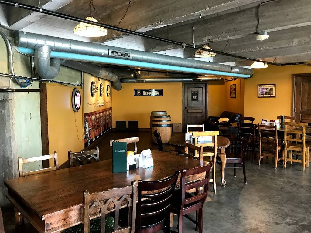 James E. McNellies Pub | restaurant | 1100 Classen Dr, Oklahoma City, OK 73103, USA | 4056017468 OR +1 405-601-7468