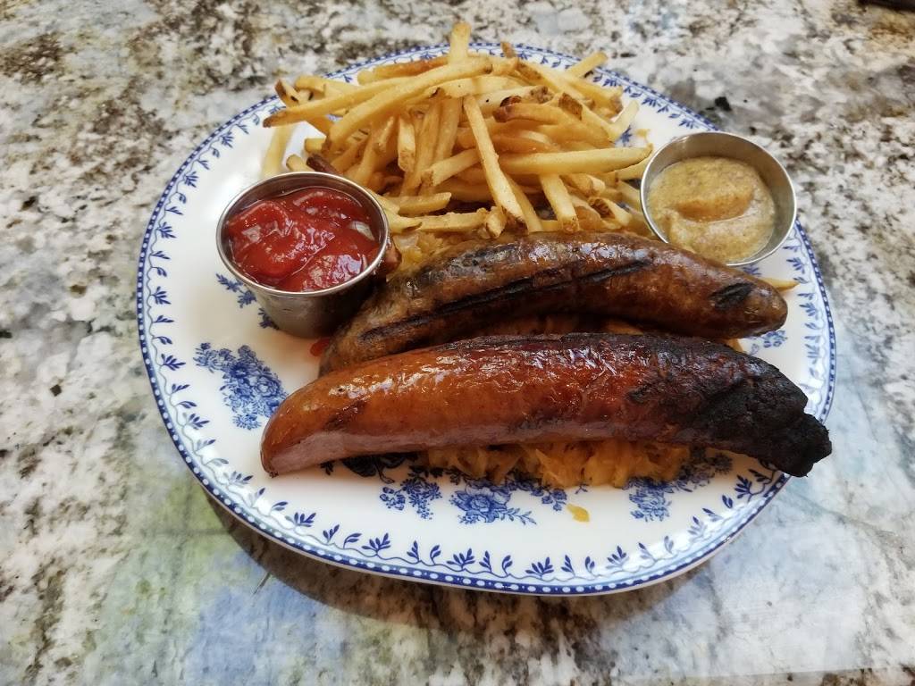 Polka Restaurant | restaurant | 2908 E Maple Rd, Troy, MI 48083, USA | 2488172601 OR +1 248-817-2601