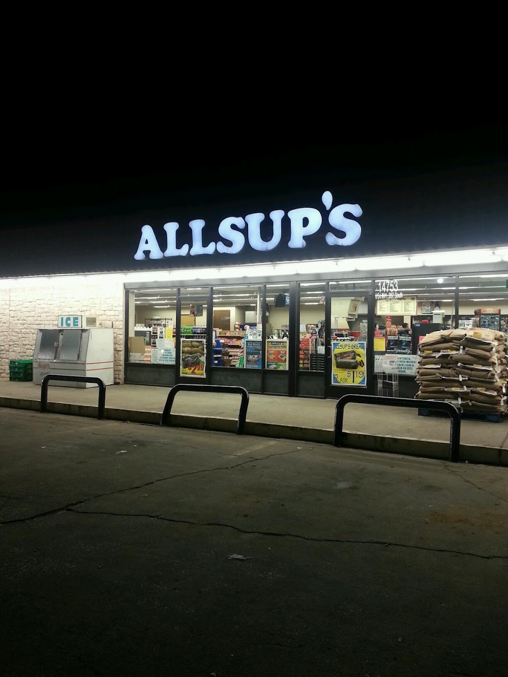 Allsups Convenience Store | restaurant | 14753 US-287, Chillicothe, TX 79225, USA | 9408525592 OR +1 940-852-5592