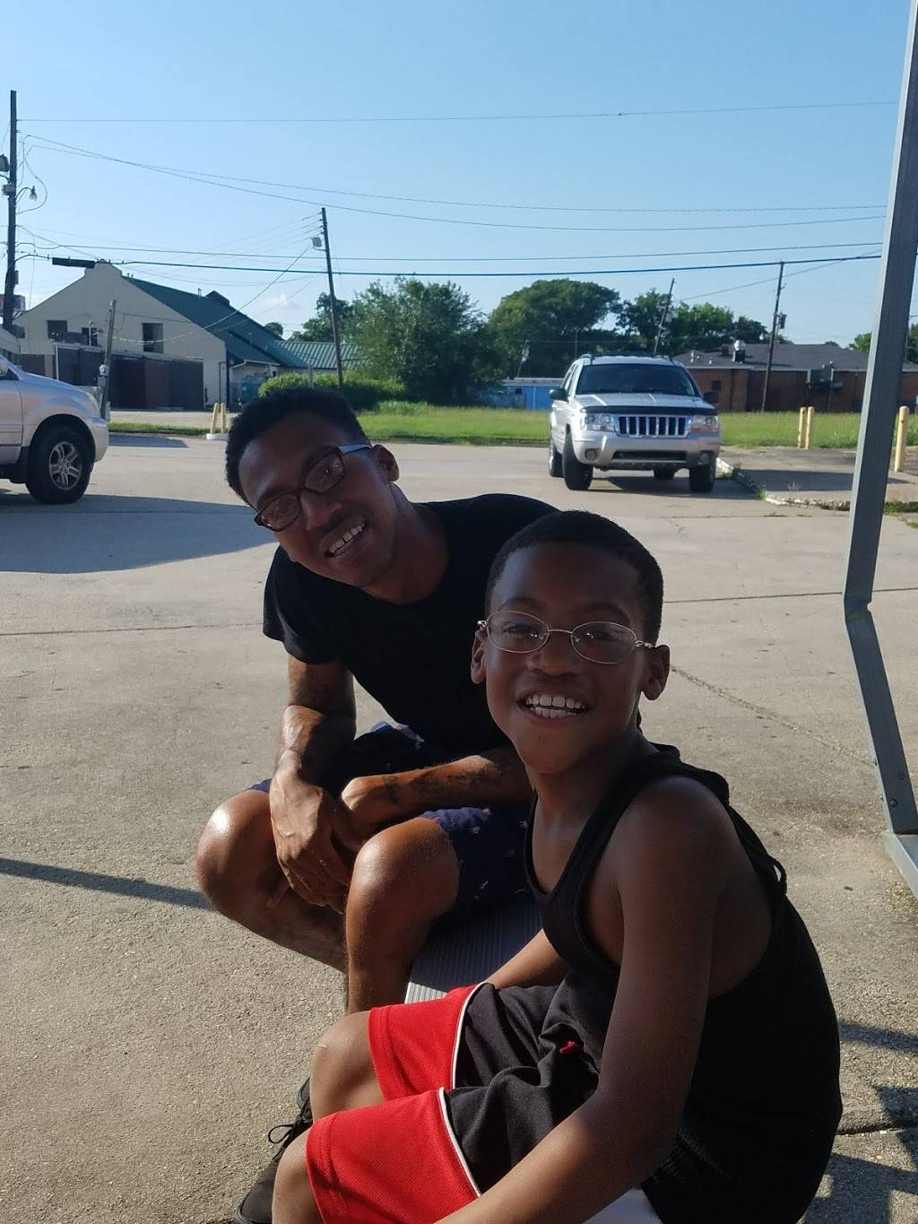 Scenic Seafood | restaurant | 7746 Scenic Hwy, Baton Rouge, LA 70807, USA | 2254483902 OR +1 225-448-3902