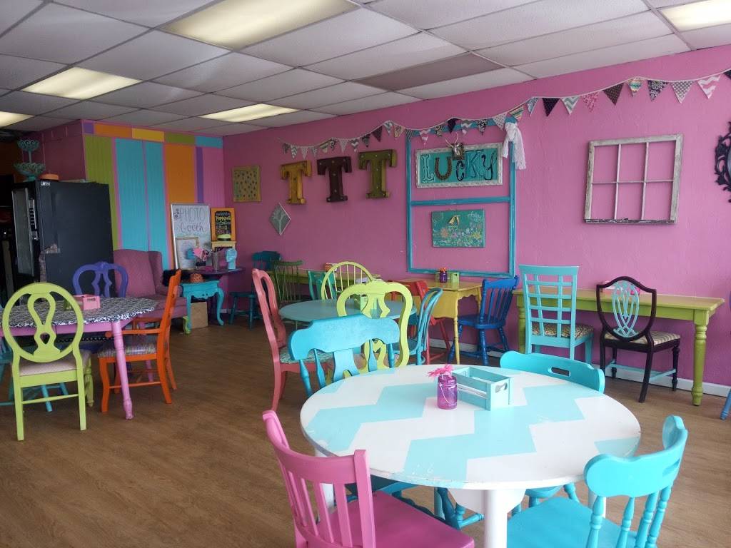 Trailer Trash Treatz | restaurant | 14079 NE 23rd St, Choctaw, OK 73020, USA | 4052261173 OR +1 405-226-1173