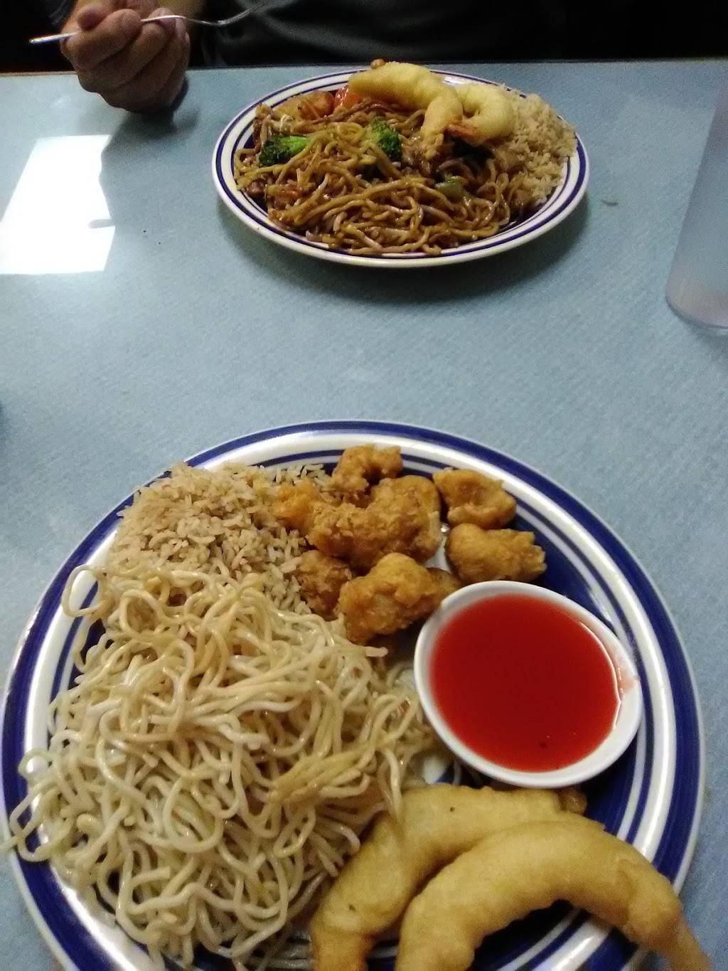 Little Peking | restaurant | 7975 N Cedar Ave, Fresno, CA 93720, USA | 5594384202 OR +1 559-438-4202