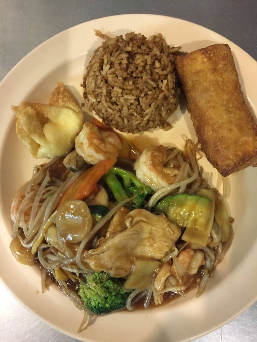 Wongs Jr | restaurant | 8317 W Peoria Ave, Peoria, AZ 85345, USA | 6238785554 OR +1 623-878-5554