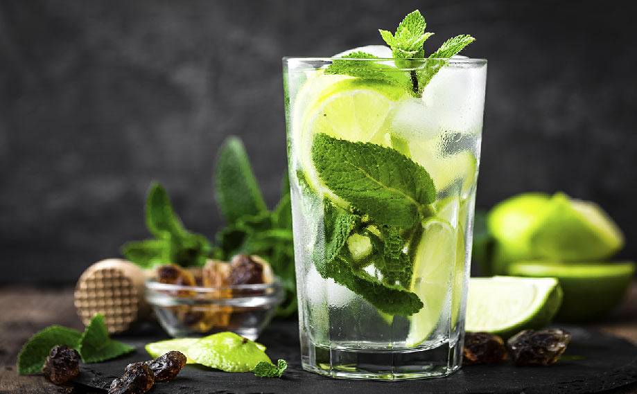 The Famous Flame Steakhouse, Italian & American Food Restaurant | restaurant | 3060 W Sand Lake Rd, Orlando, FL 32819, USA | 3212735138 OR +1 321-273-5138