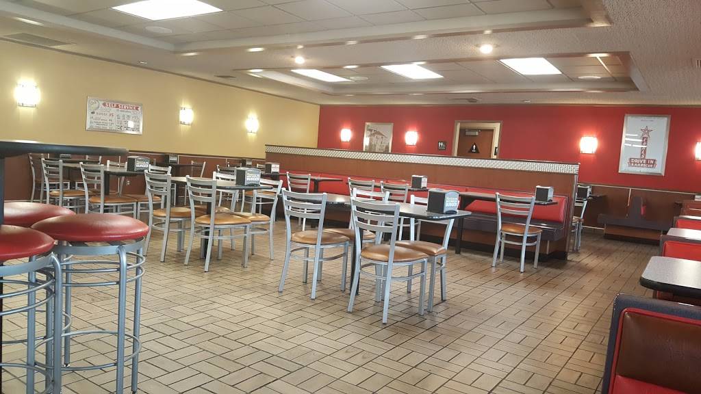 Carls Jr. | restaurant | 501 S Chinowth St, Visalia, CA 93277, USA | 5597391342 OR +1 559-739-1342