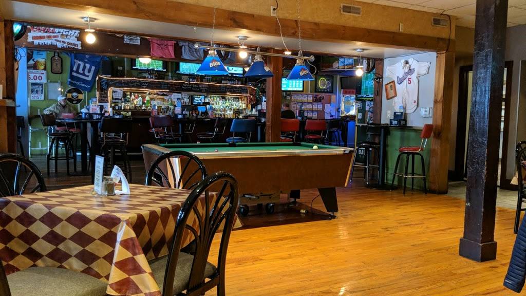 The Auburn Ale House | restaurant | 288 Genesee St, Auburn, NY 13021, USA | 3152522337 OR +1 315-252-2337