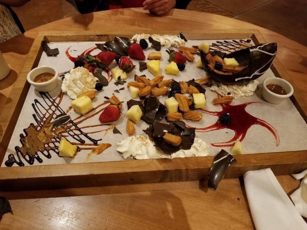 Uncle Julios Mexican From Scratch | restaurant | 15845 South La Grange Road, Orland Park, IL 60462, USA | 7089424700 OR +1 708-942-4700