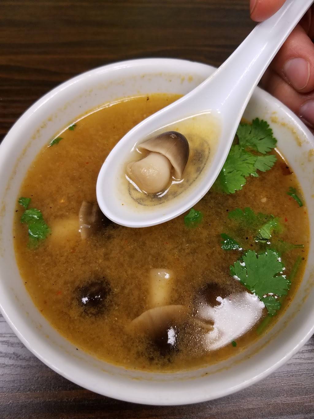 Da Thai | restaurant | 630 N La Brea Ave, Inglewood, CA 90302, USA | 4243518744 OR +1 424-351-8744