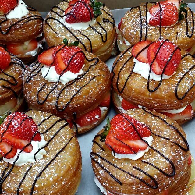 Spudnuts Donuts | cafe | 3303 Kimber Dr # G, Newbury Park, CA 91320, USA | 8054984318 OR +1 805-498-4318