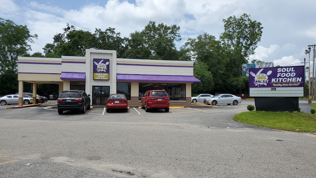 SIX IN A NESS: SOUL FOOD KITCHEN | restaurant | 501 Church St, Conway, SC 29526, USA | 8439150141 OR +1 843-915-0141