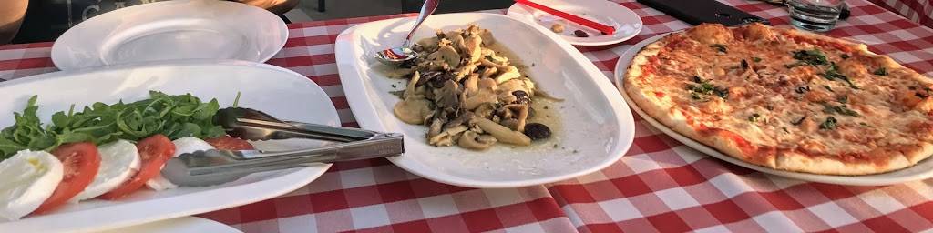 Il Ponte Cucina Italiana | restaurant | 625 Queen St E, Toronto, ON M4M 1G7, Canada | 4167780404 OR +1 416-778-0404